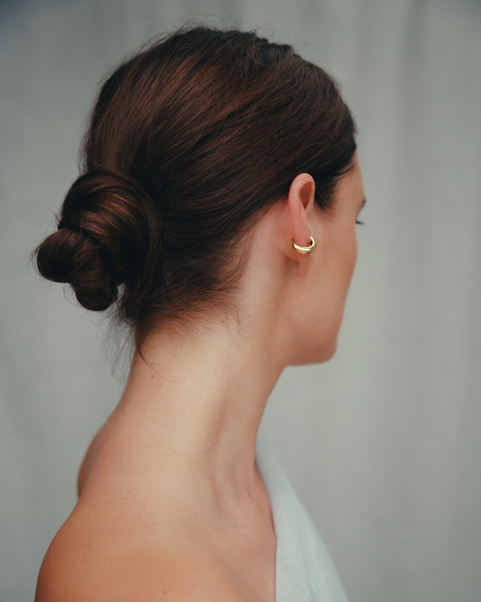 Daphine Maia ear cuff in gold