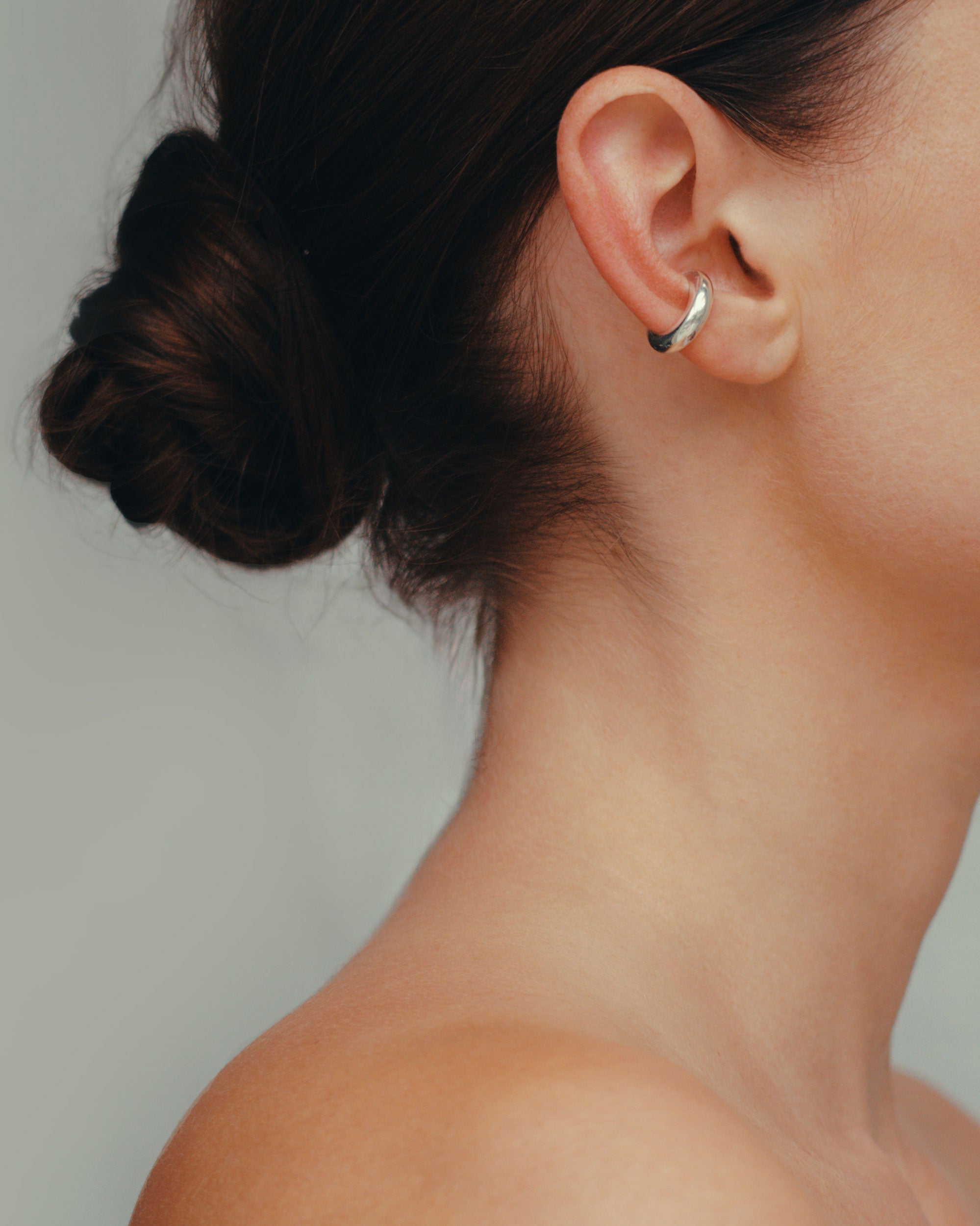 Daphine Maia ear cuff in silver